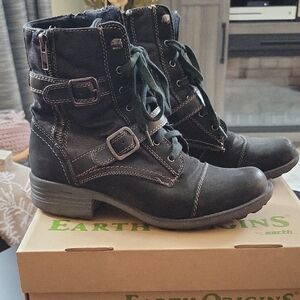Earth Origins Black Buckle Soft Boots